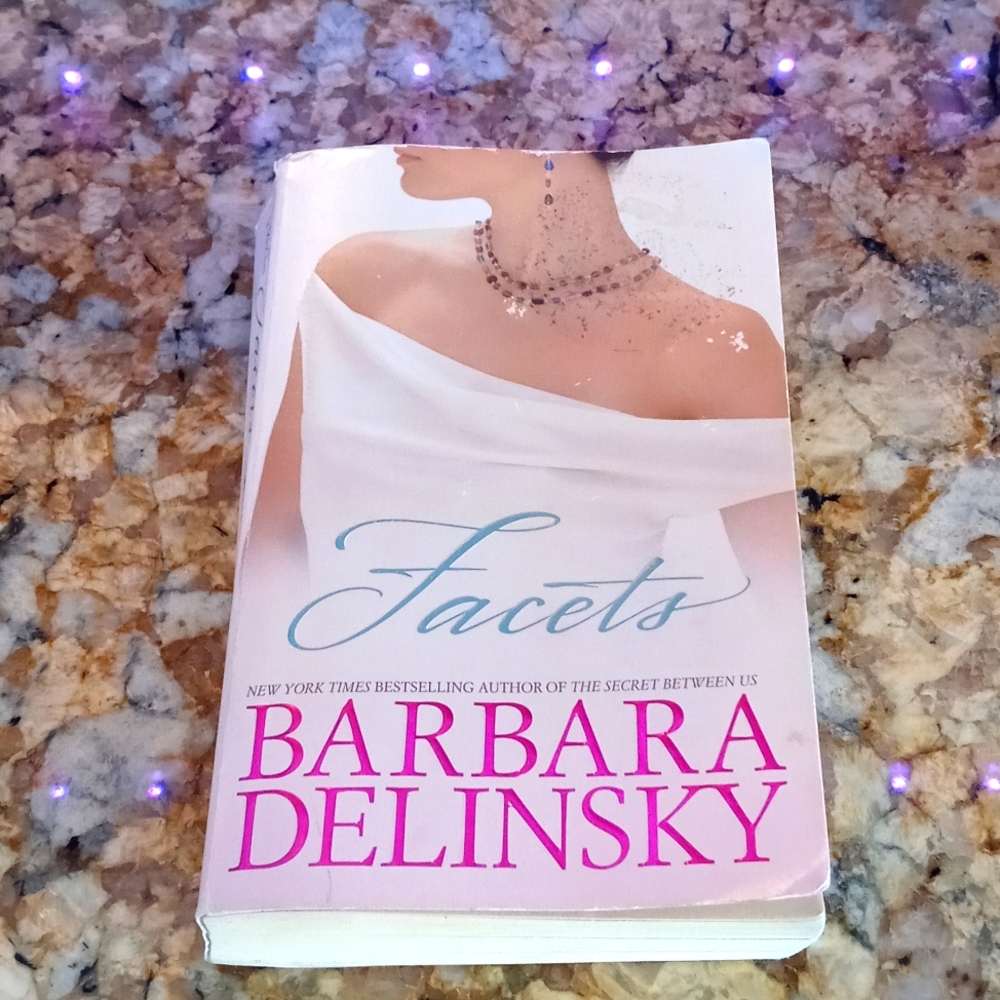 Facets by Barbara Delinsky Paperback Book New York Times Best Selling Author